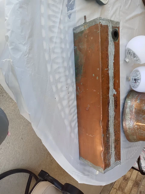 Copper Tank 18" X 4.5" X 3.5" With Cock Pits On Both Ends With 3/4" Fill On...