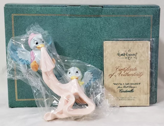 WDCC Cinderella BIRDS "We'll Tie a Sash Around It" Disney Figurine NEW +BOX/COA