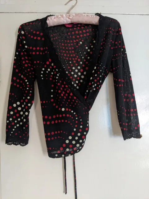 Black Stretch Wrap Top With Cream & Red Spots. 3/4 Sleeve, Lace Trim. 10 By For