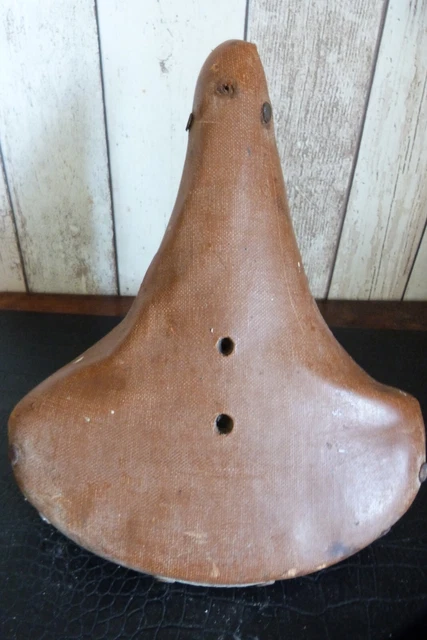 Selle De Vélo Vintage A Wolber - Cuir Marron, Occasion, Pièce Rétro
