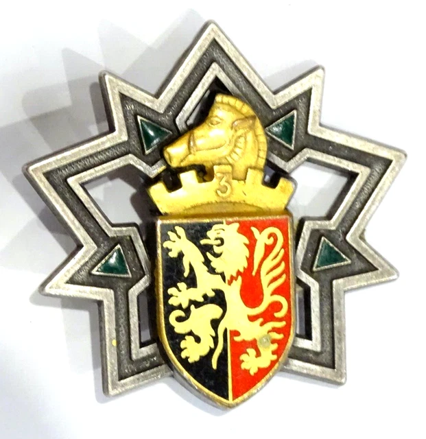 Insigne Militaire Français - 3ème Régiment Du Matériel - Fraisse G 3292 - Vintage - H 4 Cm