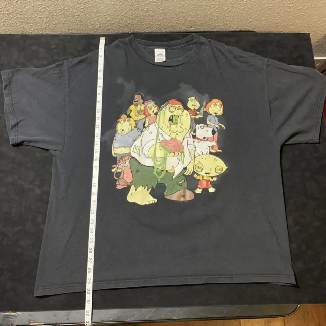 Family Guy Halloween Glow In The Dark T-Shirt Fox Zombies Size Mens XXL Rare