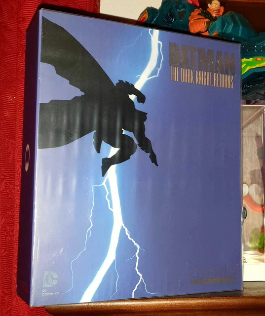 Batman The Dark Knight Returns Bust Bank - Schwarze Version 15,2cm DC Comics Sparbüchse