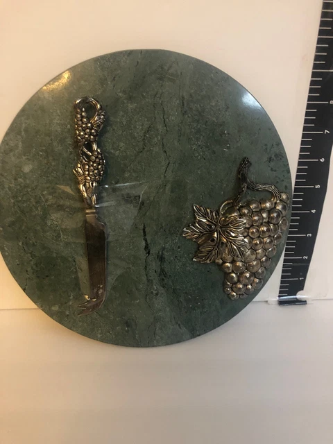 10" Round Cheese Board Godinger Silver Art Green Marble w/ Silver Plate Grapes