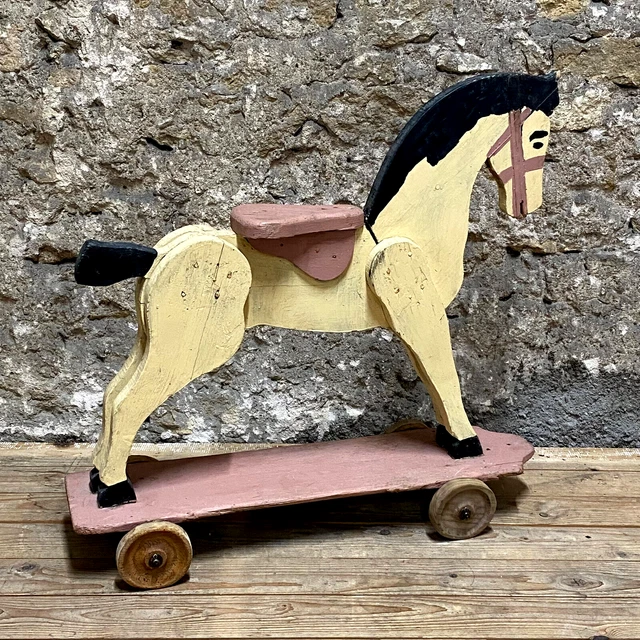 Ancien Cheval à Roulettes En Bois – Jouet Français Vers 1900 – Collection