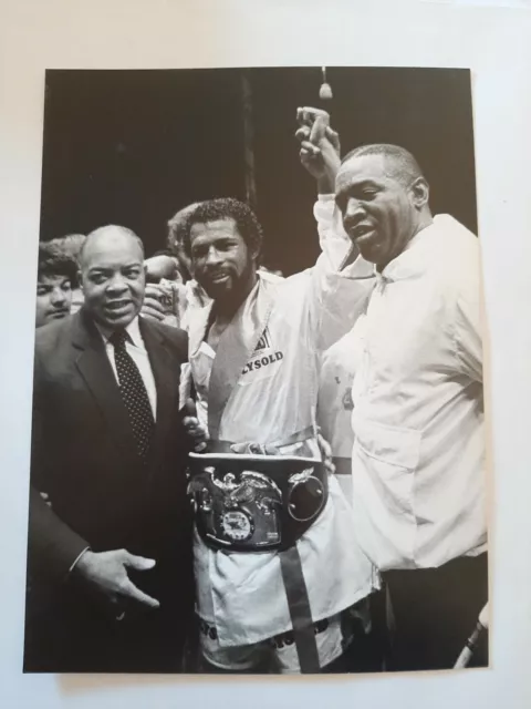 ANCIENNE PHOTO DE PRESSE ARGENTIQUE ORIGINALE Sport BOXE ACARIES - CARLOS SANTOS