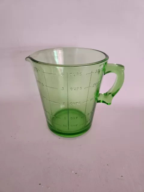 Vintage Large 1QT Green Uranium Depression Glass Measuring Pitcher 4 Cup 32oz