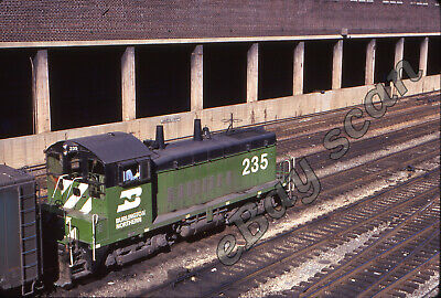 Burlington Northern 235 (SW1200, ex-CBQ 9277) - Chicago - 1972 - 2 Kodachromes