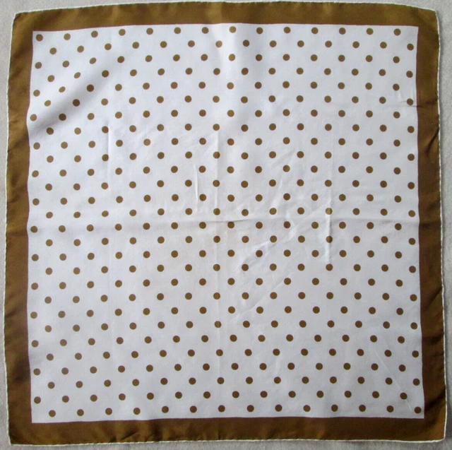 Foulard En Soie PIERRE CHARRIER Vintage - Dimensions 76 X 77 Cm - Couleur Marron - Occasion Élégante