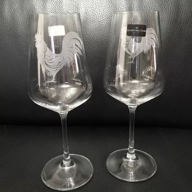 Set of 2 Dartington Crystal Wine Glasses with Etched Roosters. NWOB