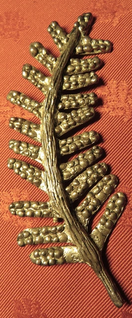 Broche Vintage Moderniste ANICA - Rameaux & Strass Bleus - Étain Plaqué Or