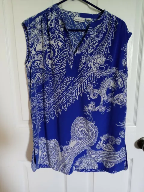 Liz Claiborne  Sleeveless Tank Women Size Medium Blue/White Paisley Top Blouse