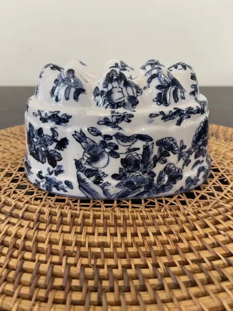 Vintage Blue White Floral Pattern Ceramic Jelly Mould