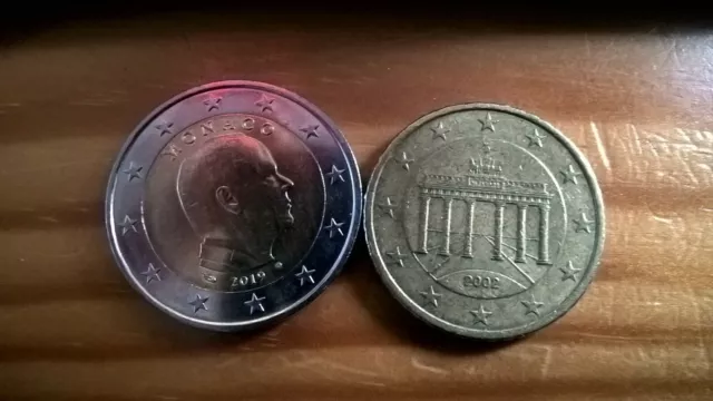 piece monaco 2euros annee 2019 + piece allemande 0,50euros annee 2002