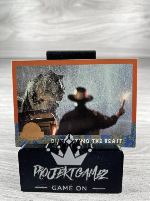 Distracting The Beast 41 Jurassic Park 1993 Topps Gold Trading Card