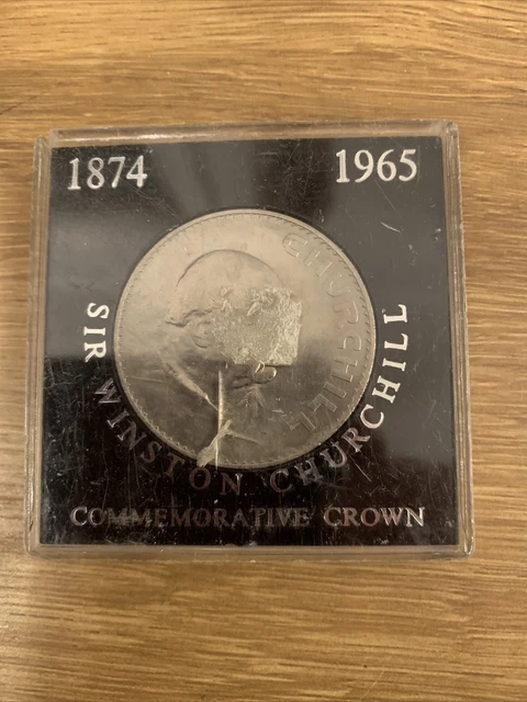 Churchill 1965 Queen Elizabeth II Commemorative UK Coin In Box