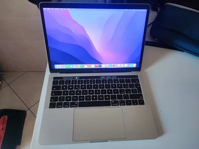 Apple MacBook Pro 13.3" A1706 i7 Touch Bar (2017) 16GB SSD 512 GB macOS Monterey