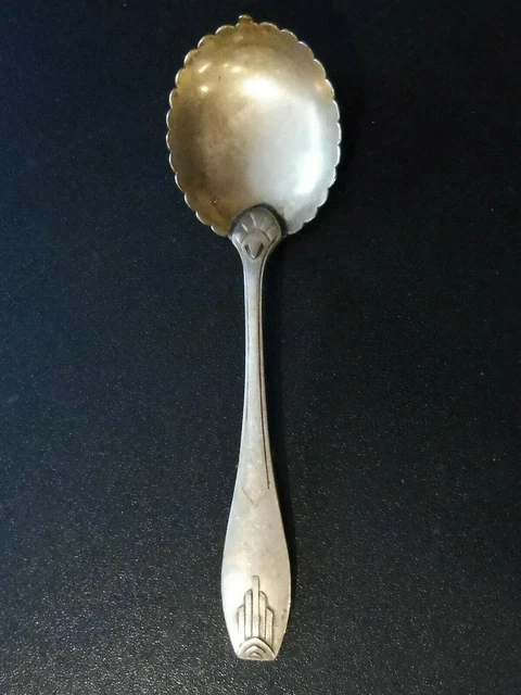 Cuillère à Saupoudrer En Argent Massif Fin 18eme Siècle