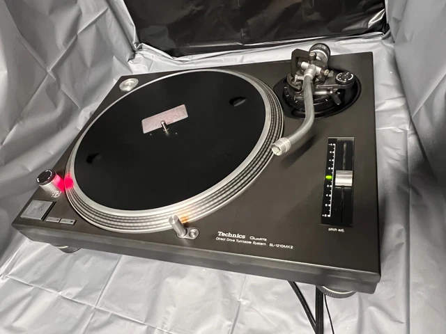 2 Technics - SL-1210MK2 - Direct Drive DJ Turntable Blowout $525 Each!