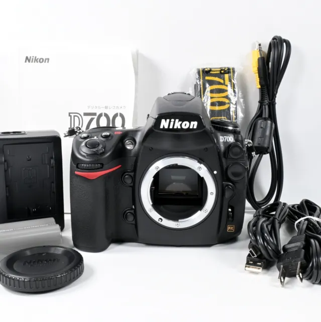 Mint Nikon D700 12.1 MP Digital SLR Camera Body Shutter count 2164 from JAPAN