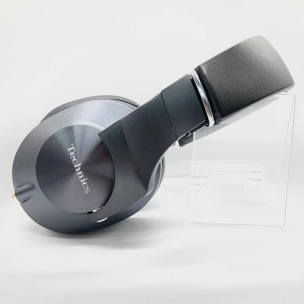 Technics Over the Ear Headphone Premium Stereo Sound EAH-T700 Technics Over the Ear Headphone Premium Stereo Sound EAH-T700