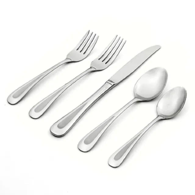 Oneida Stainless Flatware - SATIN SAND DUNE - Service for Four - 20pc Set N/O