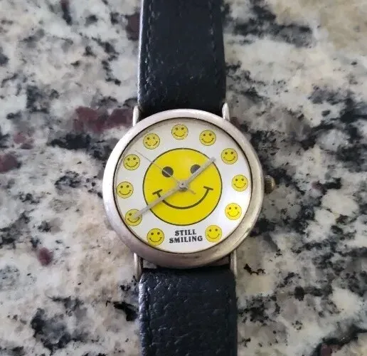 Vintage Dingbats Smiley Face Casual Wrist Watch "Still Smiling" (New Battery)