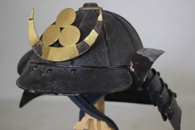 12 KEN SUJI KABUTO (helmet) of YOROI (armor) : EDO : 13 × 13.8 × 9.4 " 1.38kg