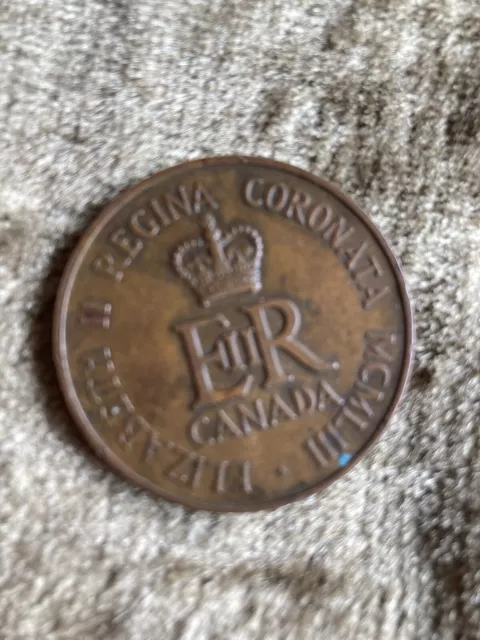 1953 Queen Elizabeth II Regina Coronata Coronation Canada MCMLIII TOKEN Medal 2