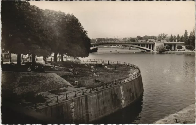 CPA JOINVILLE - La Marne et le Pont (146904)