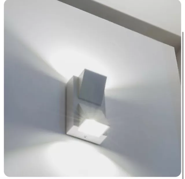 Applique Lampada decoro parete esterni 10W doppia luce alta