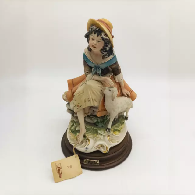 Statuetta Fanciulla e Pecorella - Capodimonte