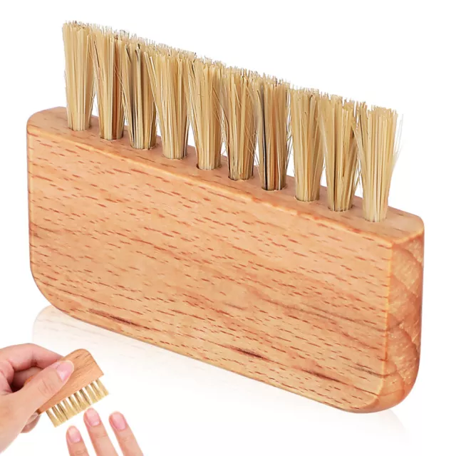 Fingernail Brush with Stiff Bristles and Wooden Handle-QP