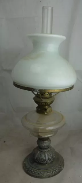 alte kleine Petroleumlampe