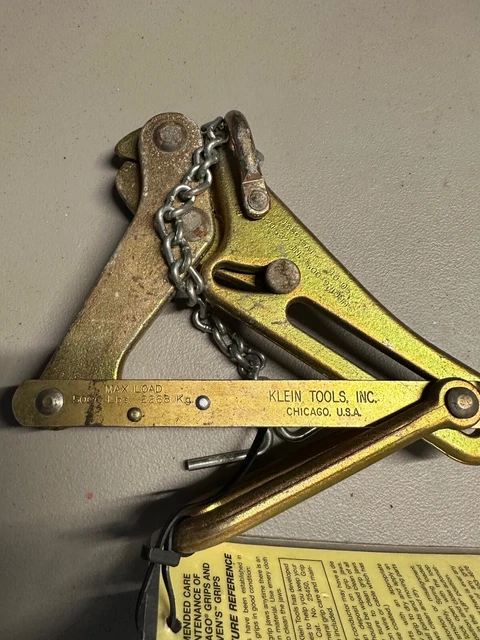 Klein Tools Chicago Grip Latch 5000lbs Cable Puller - Gold