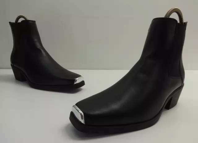 Botas para hombre Reino Unido Zapato Talla 10 ASOS Negro Imitación Cuero Chelsea Tobillo Gorra de acero. EU43
