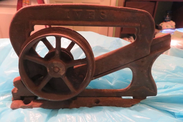 Antique  IVES 1886 Pocket Door Hanger Roller Single Cast Iron Slider