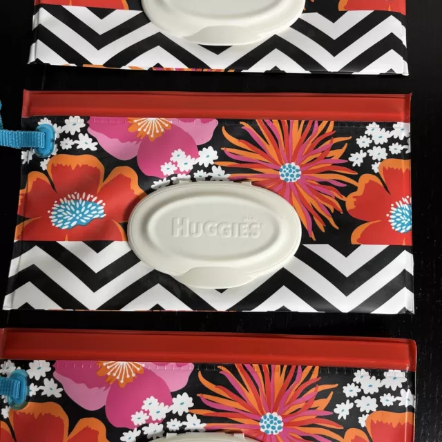 HUGGIES Clutch n Clean Travel Baby Wipes Carrying Pouch Lot of 3 Floral Print 3