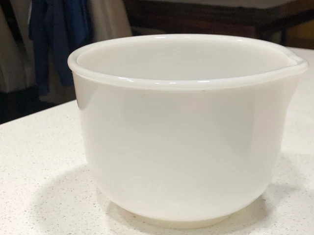 Vintage Glasbake for Sunbeam 20CJ White Milk Glass 6.5" Mixing Bowl