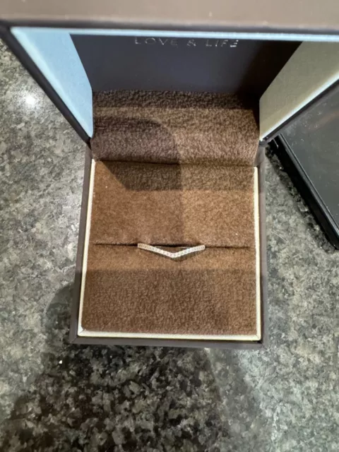 Ernest jones sales eternity rings