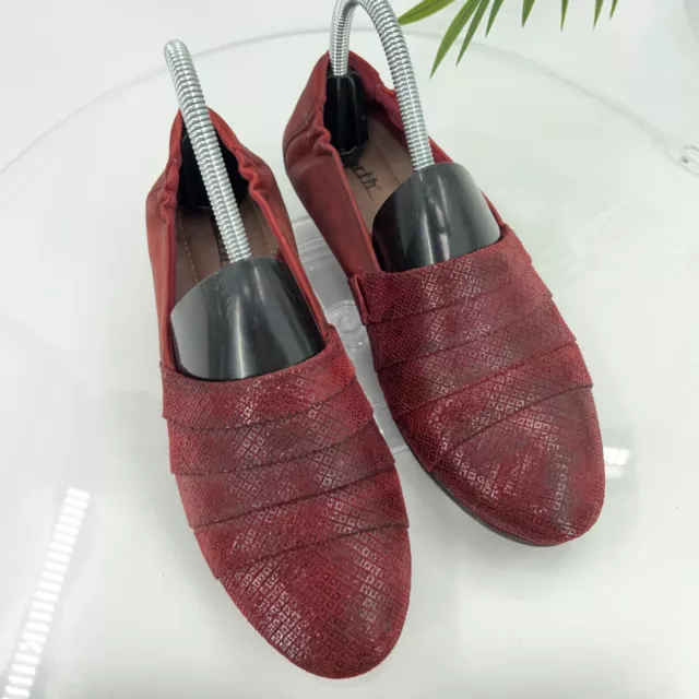 Earth Women's Marsala Loafer Size 7.5 Red Burgundy Leather Slip On Flat Shoes