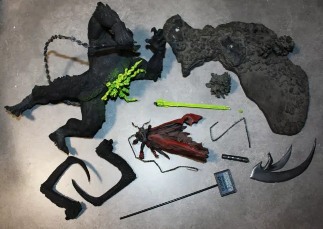 Figurine et Diorama McFarlane: Regenerated Spawn VS Urizen (Series 28)
