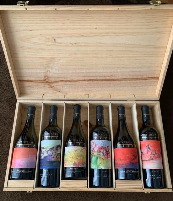 PONT DES ARTS wine, set of 6 empty bottles (in a special wooden box)