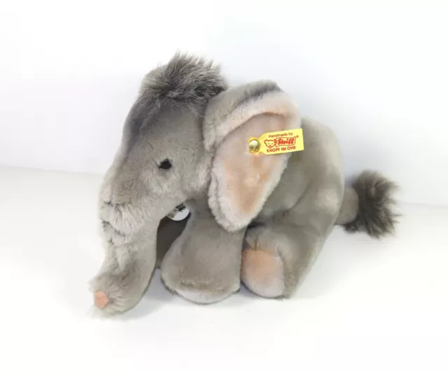 STEIFF ELEFANT TRAMPILI Knopf Fahne Anhänger 064395 Plüsch grau sitzend 30 cm