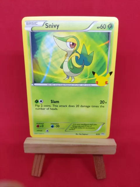 Snivy Holo - McDonald's Collection 2021 Pokémon card 5/25