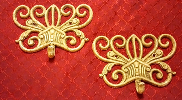 Set Of 2 - Vtg Ornate Cast Iron Wall Mount Coat Hooks