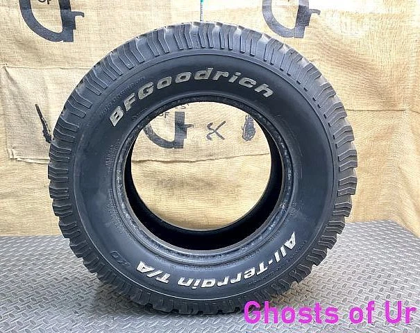 SINGLE BF GOODRICH ko ALL TERRAIN t/a 285/70R17 121/118Q TREAD DEPTH 7/32 SINGLE BF GOODRICH ko ALL TERRAIN t/a 285/70R17 121/118Q TREAD DEPTH 7/32