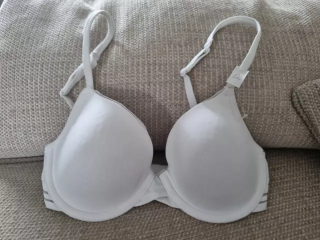 Dunnes Stores  White Underwired Full Cup T-Shirt Bra