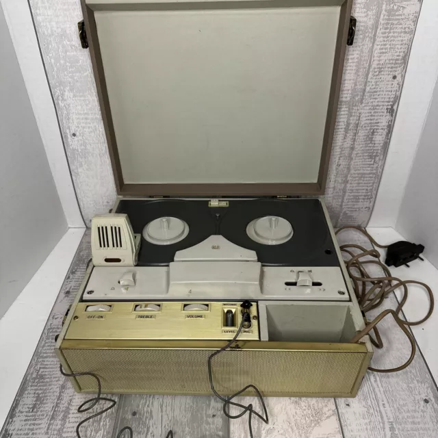 https://www.picclickimg.com/jVAAAOSwsUZkeQIt/ALBA-Reel-to-Reel-tape-recorder-with-original.webp
