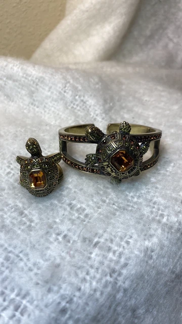 Heidi Daus Slow Poke Turtle Crystal Ring Size 6